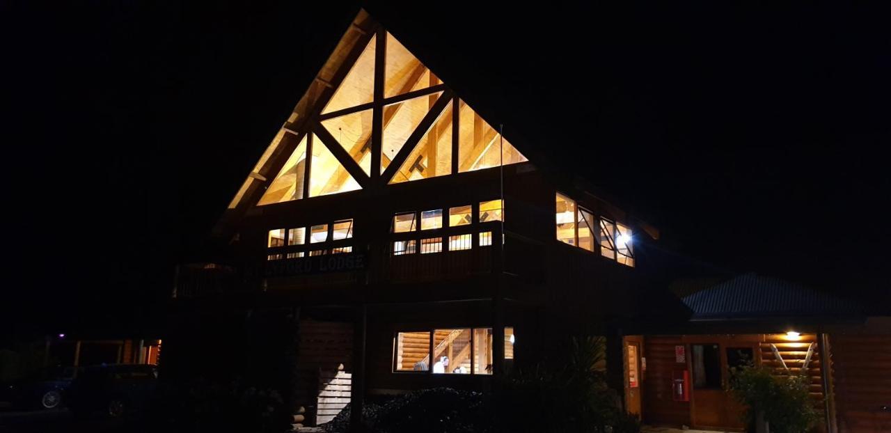 Mt Lyford Lodge Bagian luar foto
